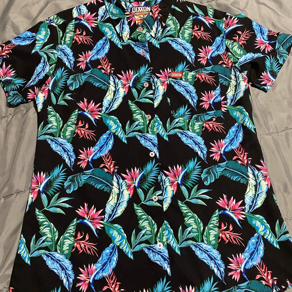 Dixxon Turks Party Shirt Woman’s Large